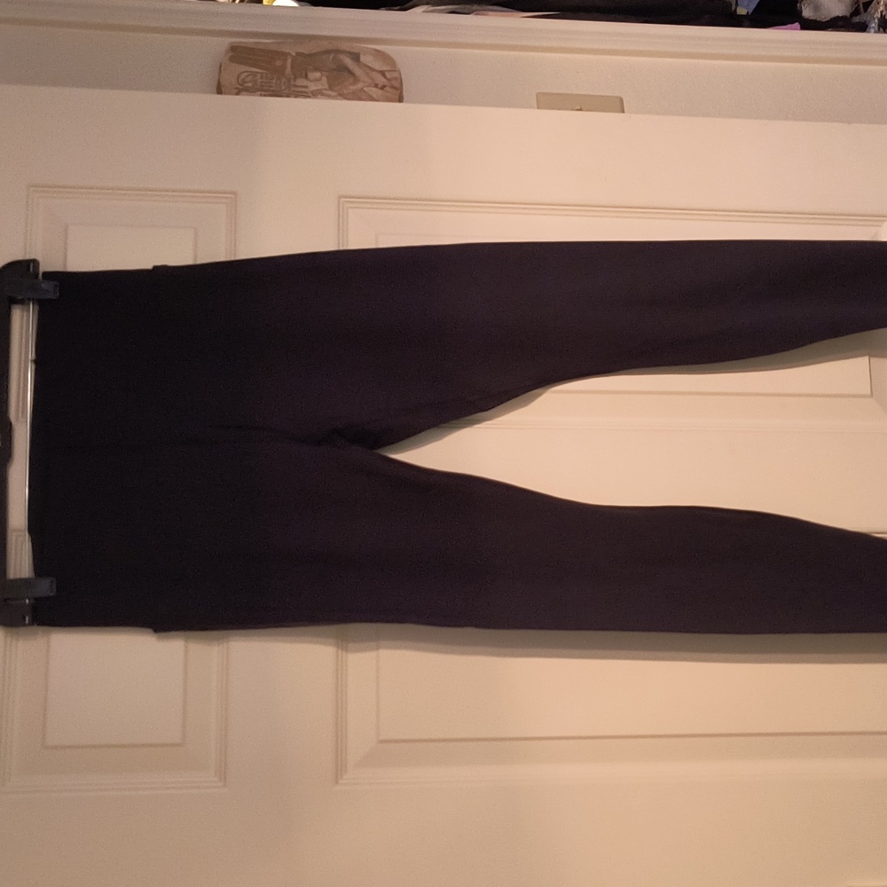 Black leggings